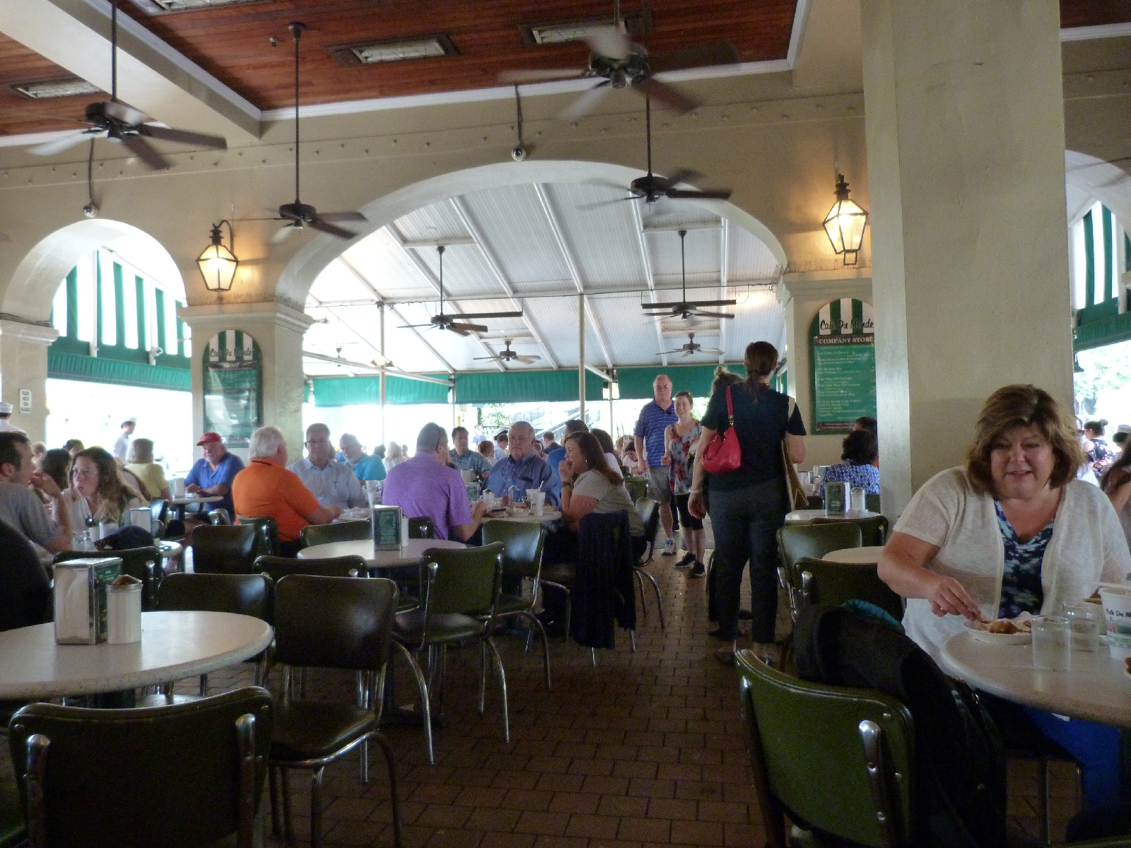 The Cafe du Monde 24/7